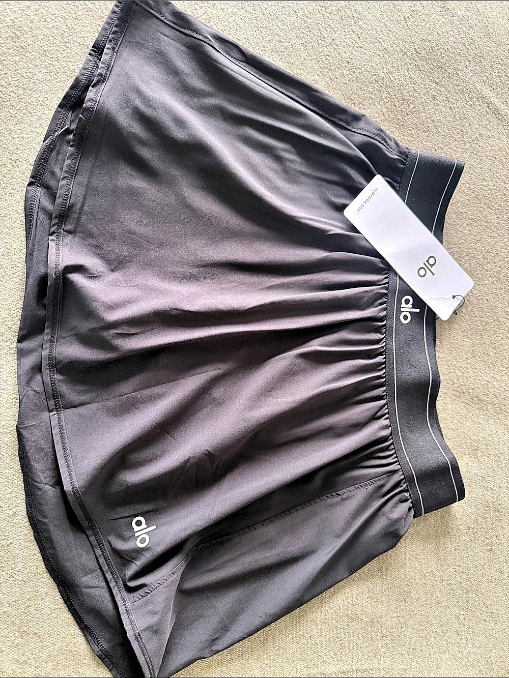 alo Athletic Shorts Black L NWT